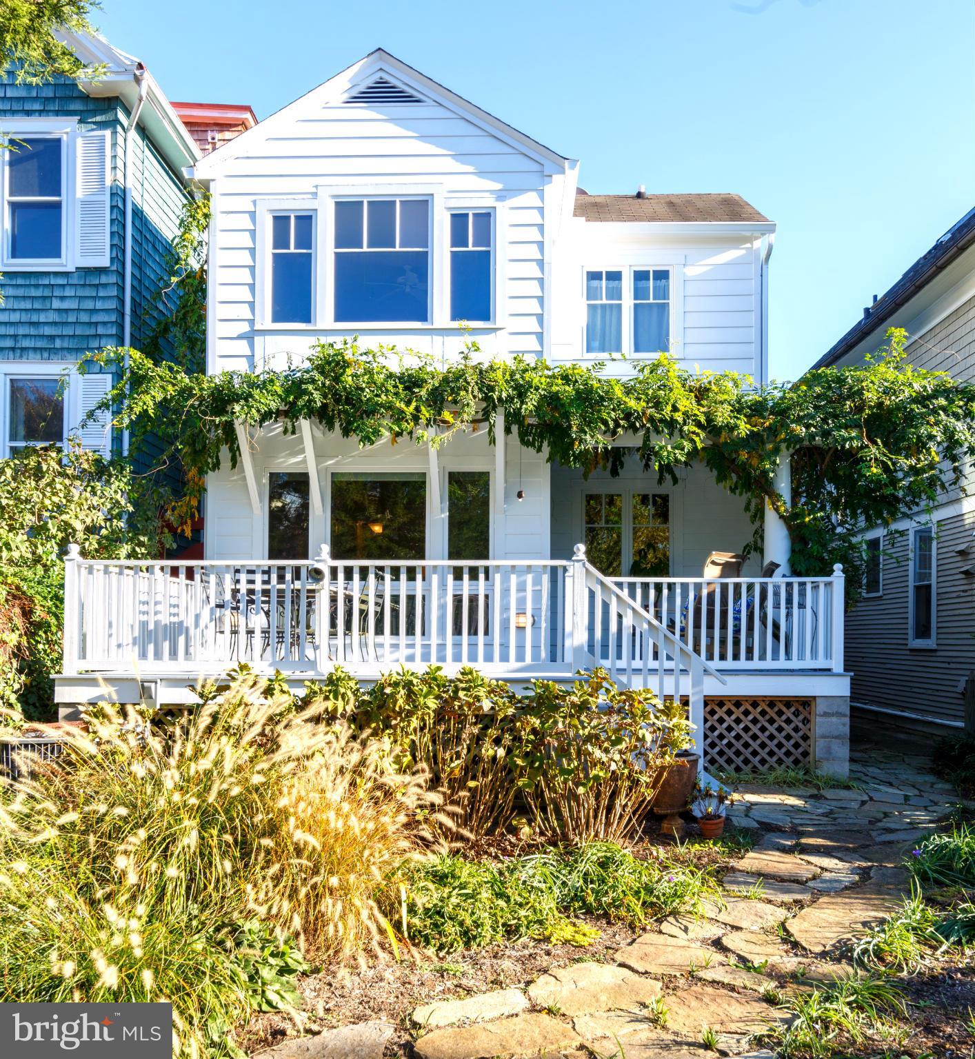 HISTORIC DISTRICT - Residential