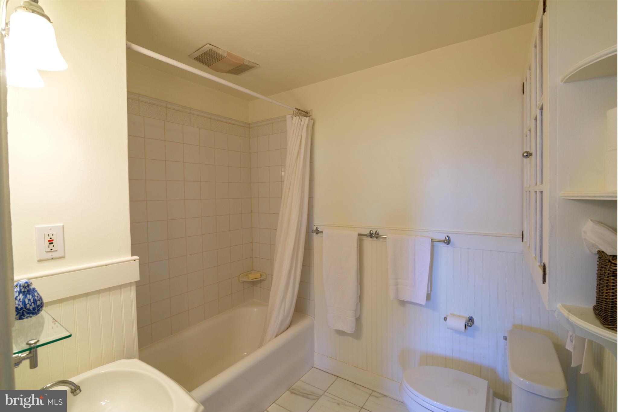 HISTORIC DISTRICT - Residential