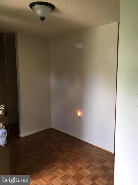 HERITAGE HARBOUR - Residential Lease