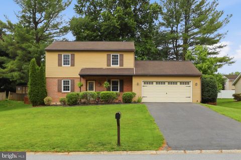 Photo of 1282 Winchester Drive, LANCASTER, PA 17601 (MLS # PALA2089908)