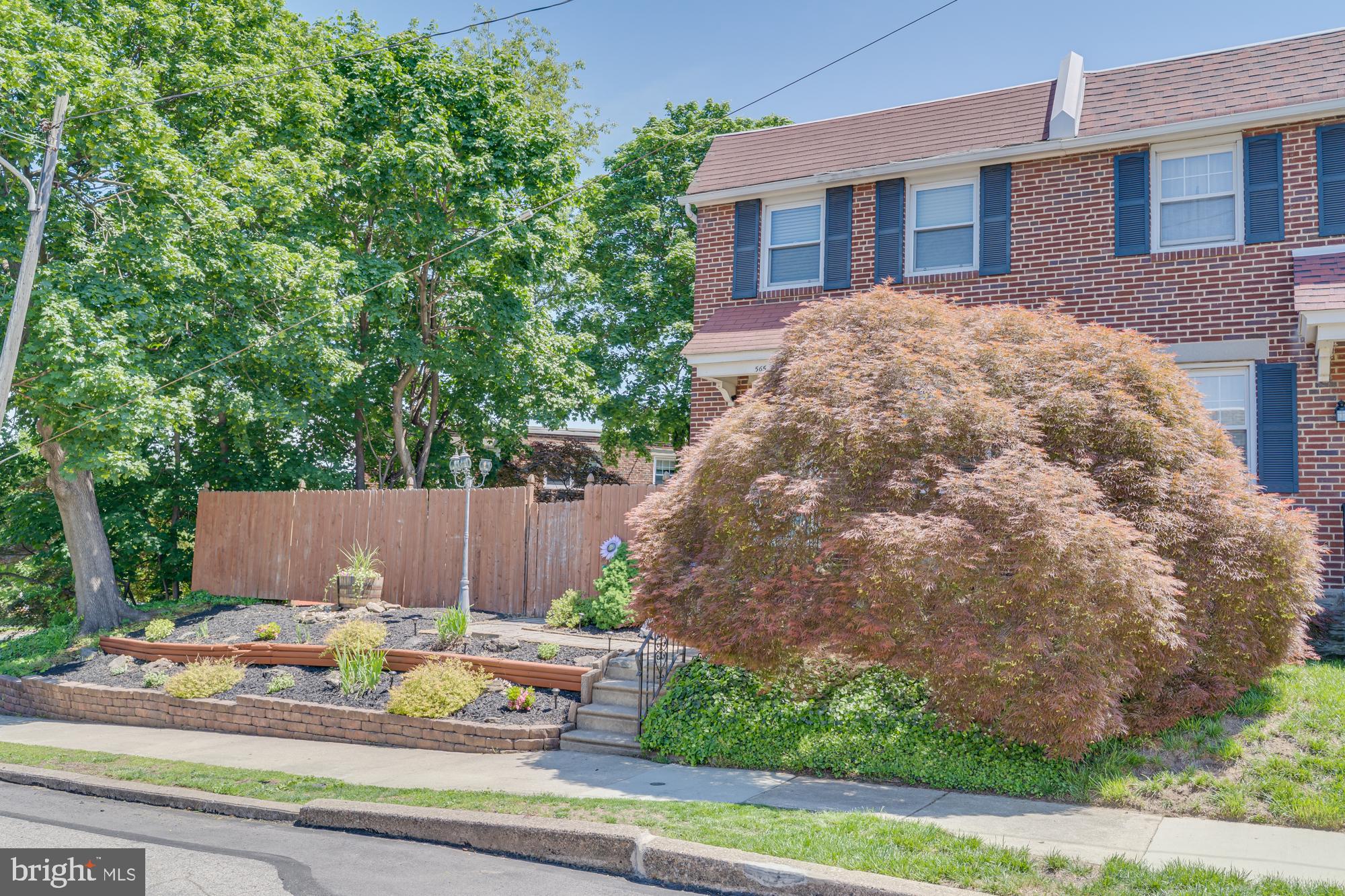 WISSAHICKON HILLS - Residential