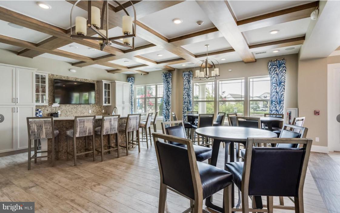 FOUR SEASONS AT BELLE TERRE - Residential