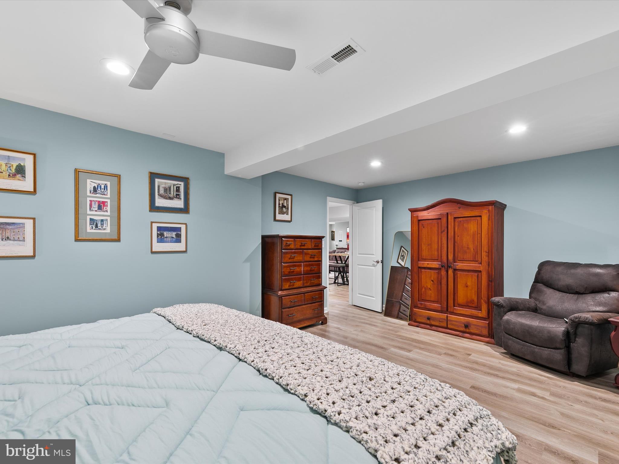 FOUR SEASONS AT BELLE TERRE - Residential