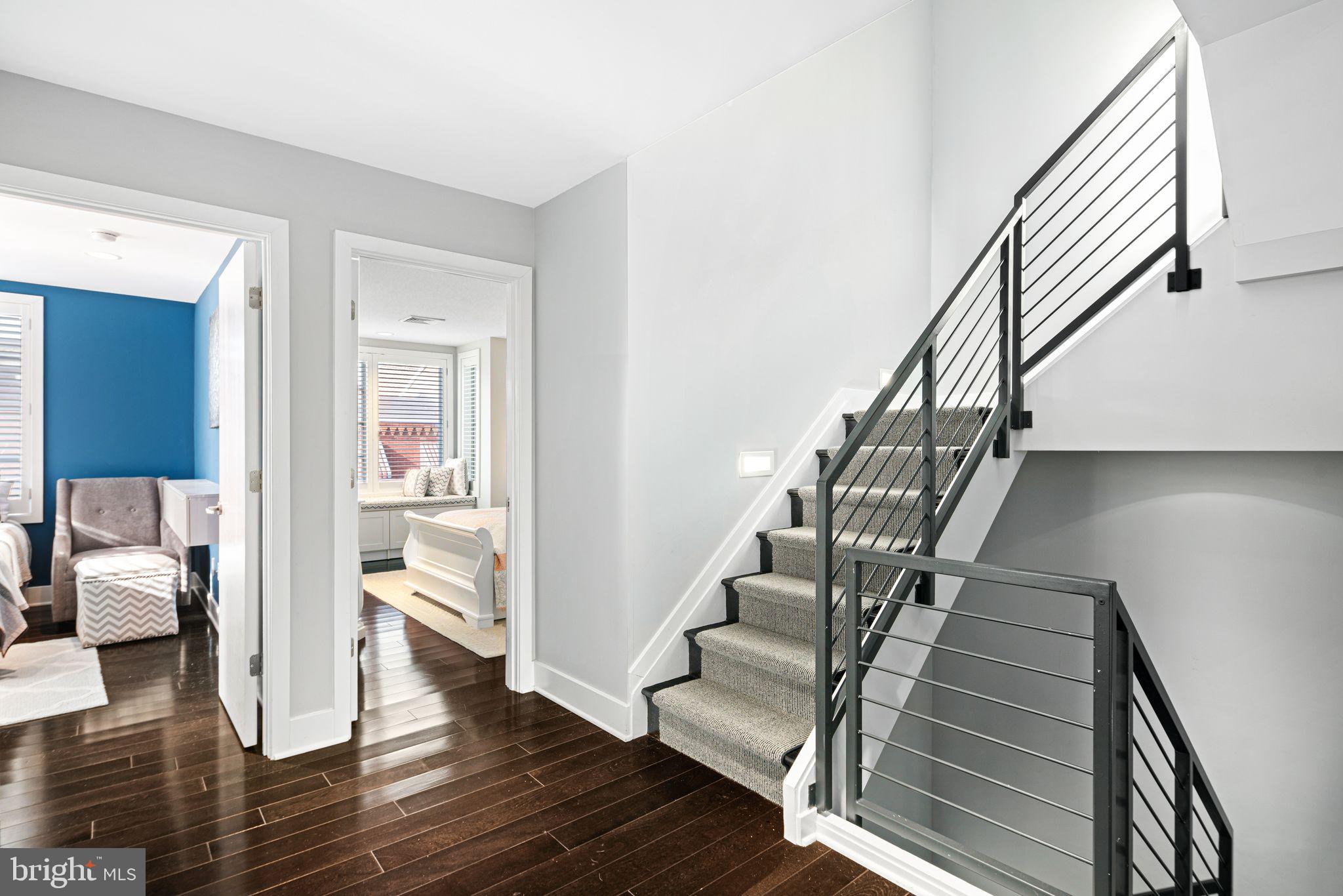 AVENUE OF THE ARTS - Residential