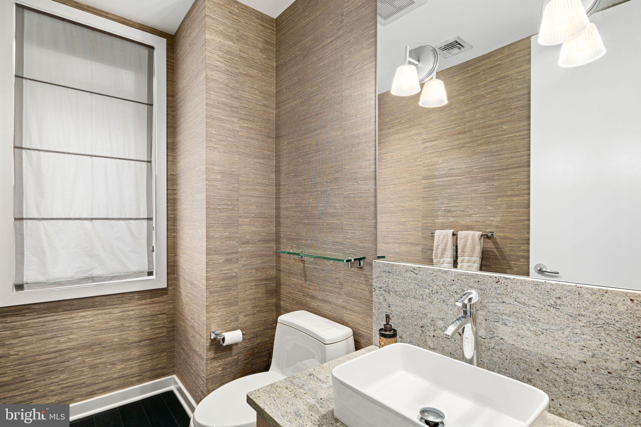 AVENUE OF THE ARTS - Residential