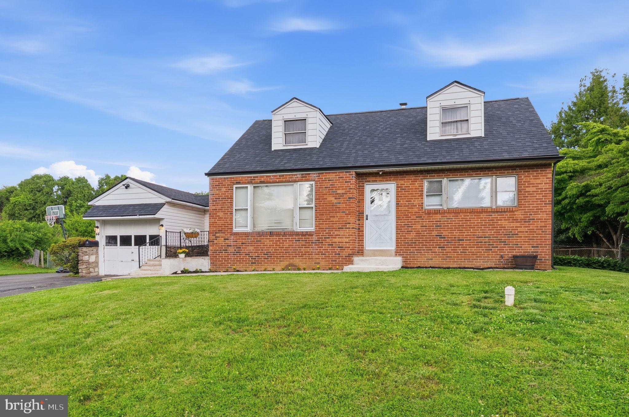 FEASTERVILLE HGTS - Residential