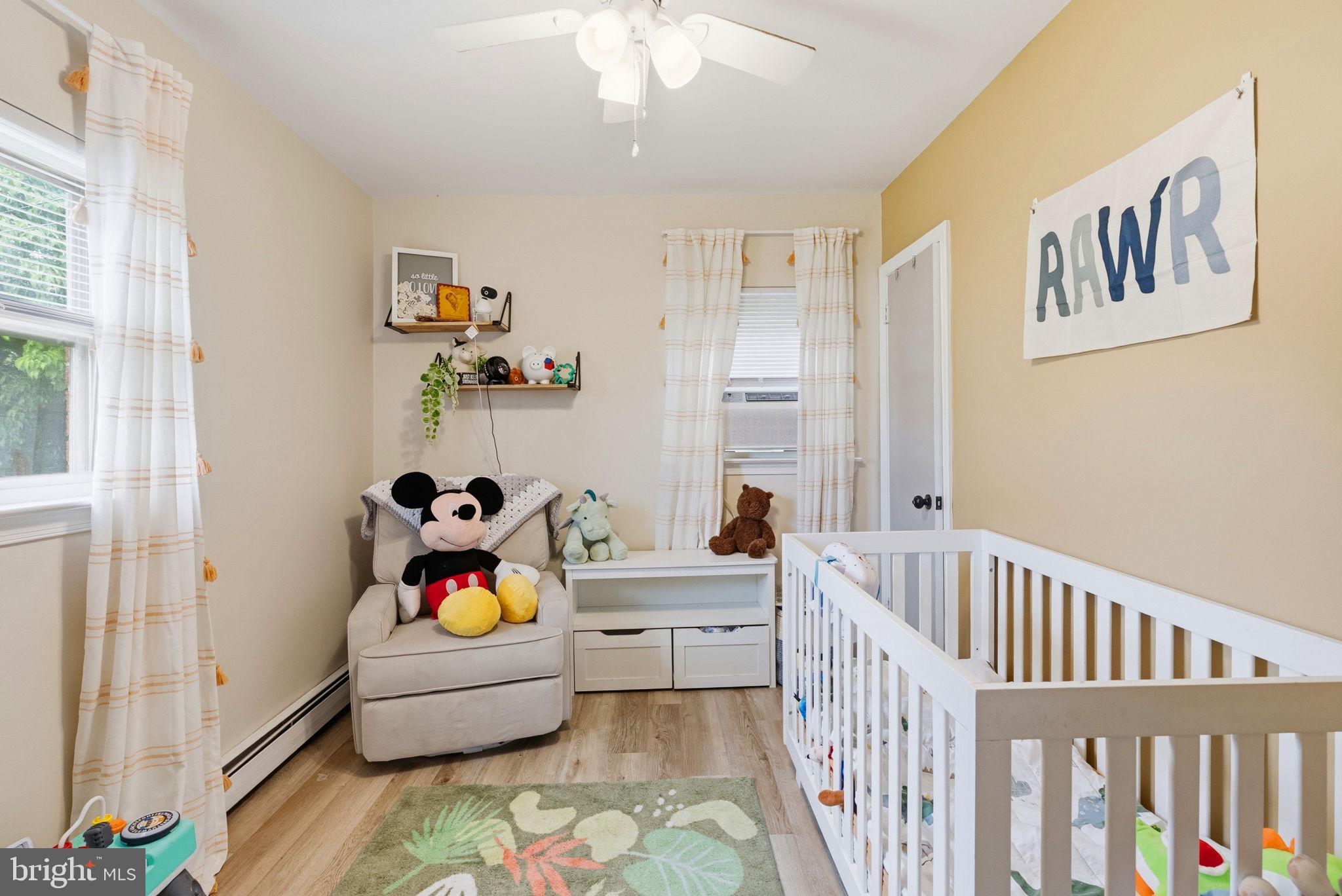FEASTERVILLE HGTS - Residential