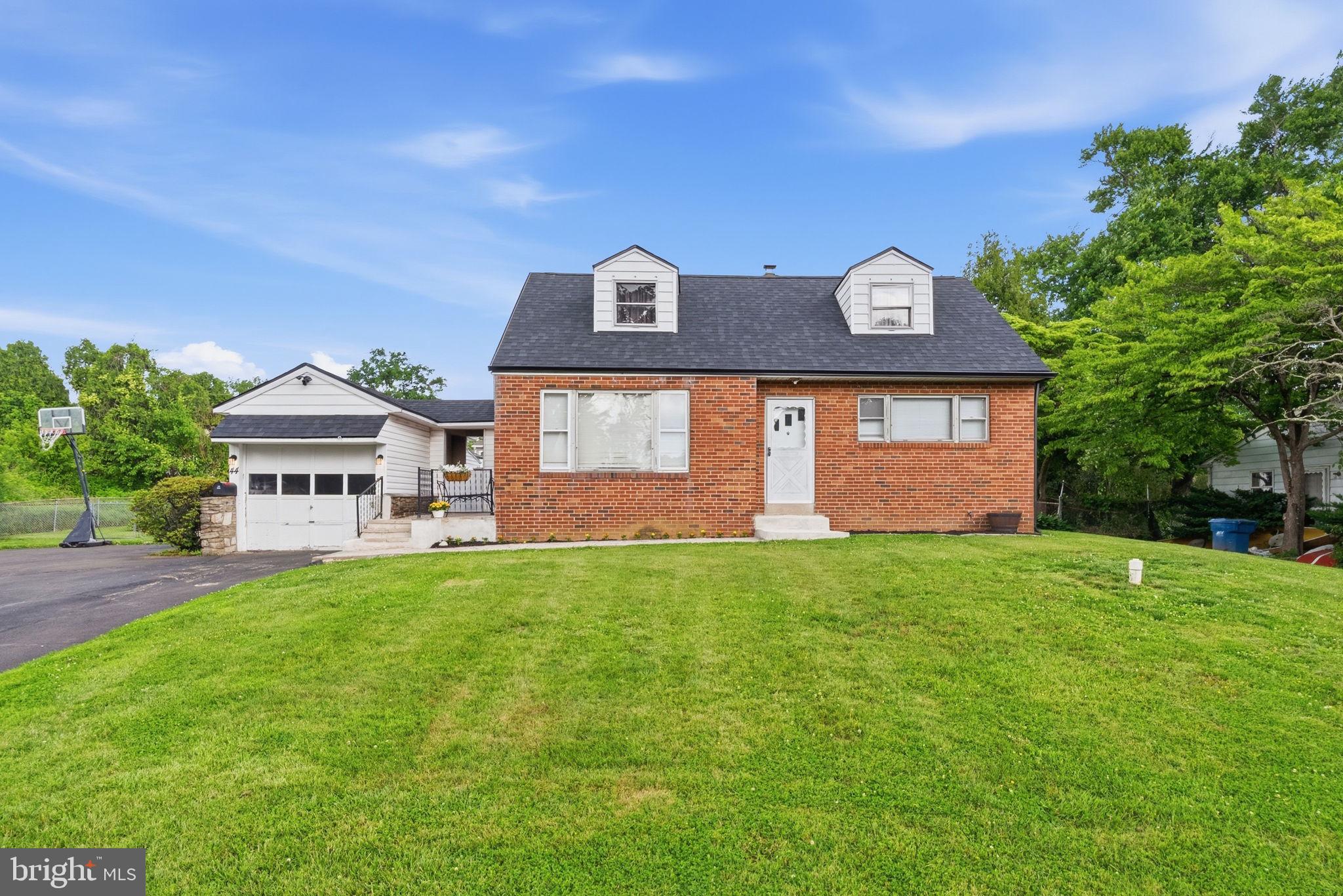 FEASTERVILLE HGTS - Residential