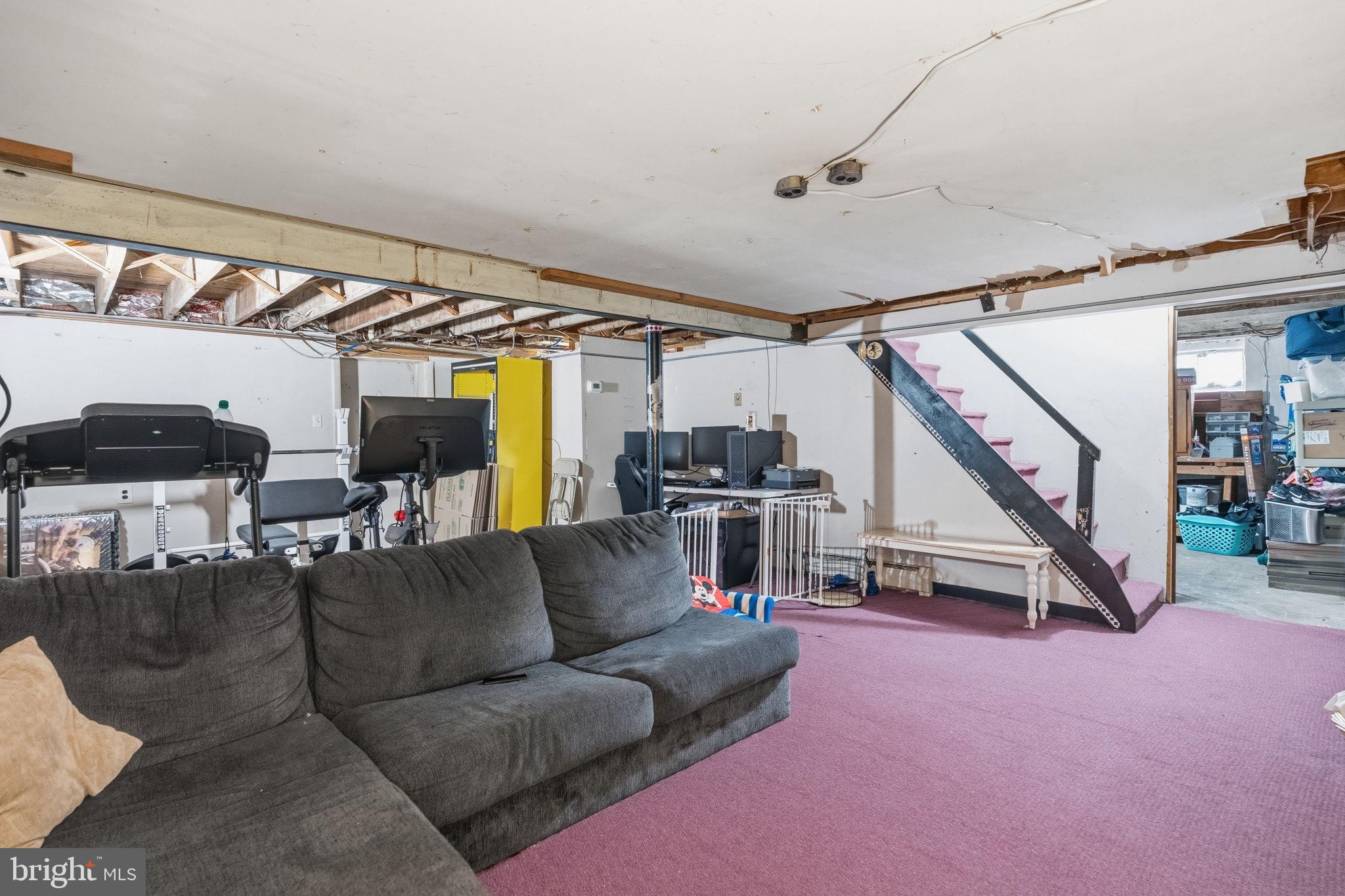 FEASTERVILLE HGTS - Residential