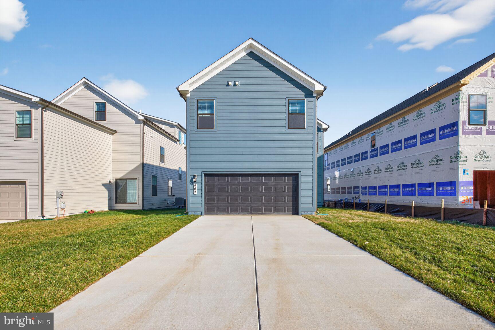 RENN QUARTER - Residential Lease