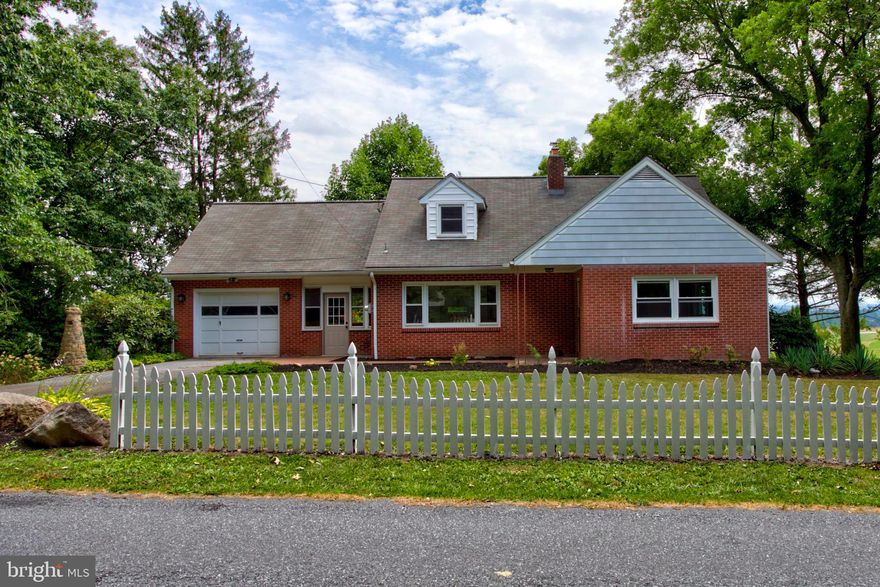 If you are looking for the quiet, secluded, small farm, this can be yours. Upgraded brick house, mostly new flooring, lots of upgrades too many to mention. Great fenced in back yard with 3 stall horse pens, gorgeous small barn for all your pets. Fruit trees off to the side all for a little bit of the farm experience. Make your appointment today.