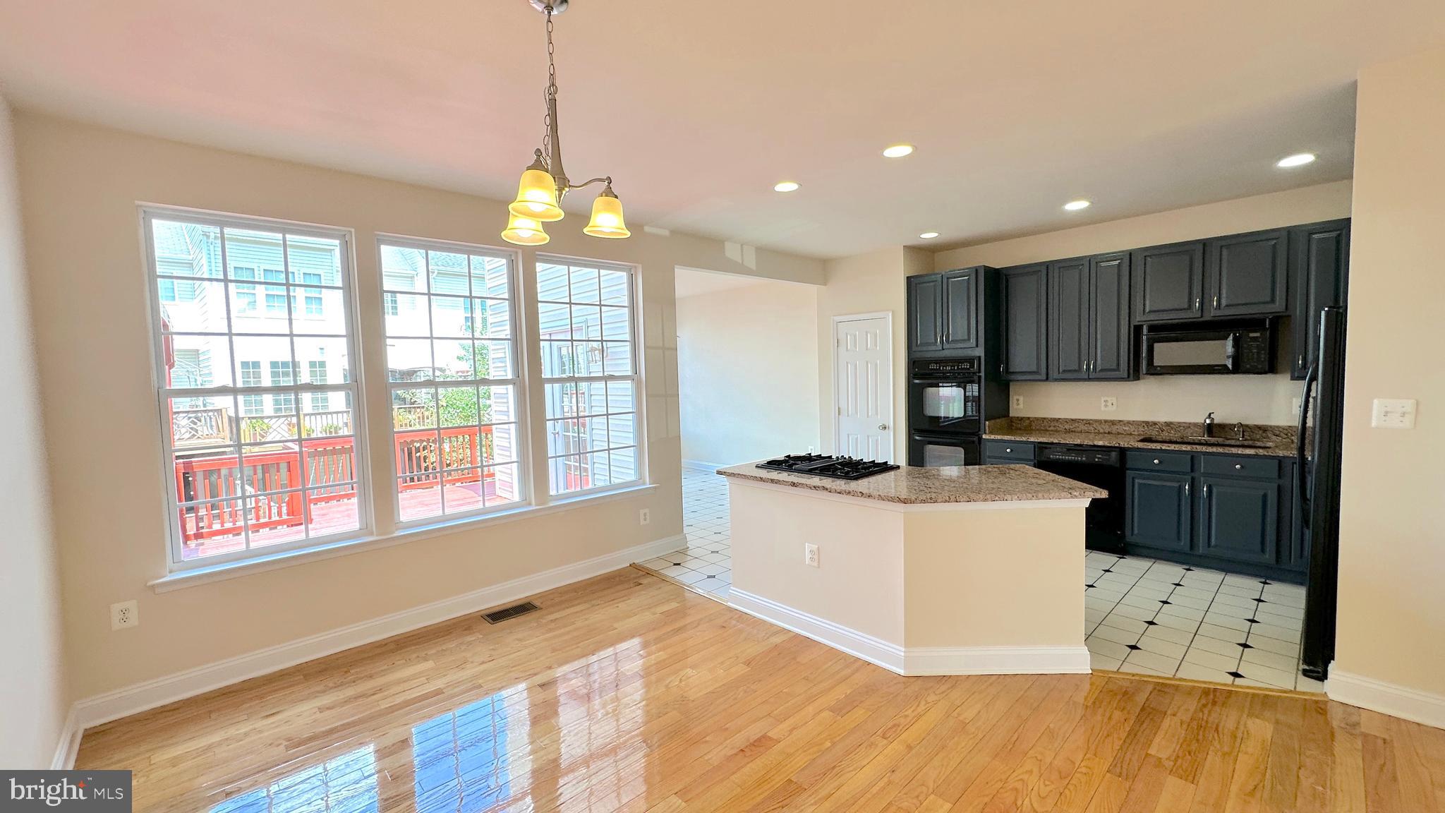 TAVISTOCK FARMS - Residential