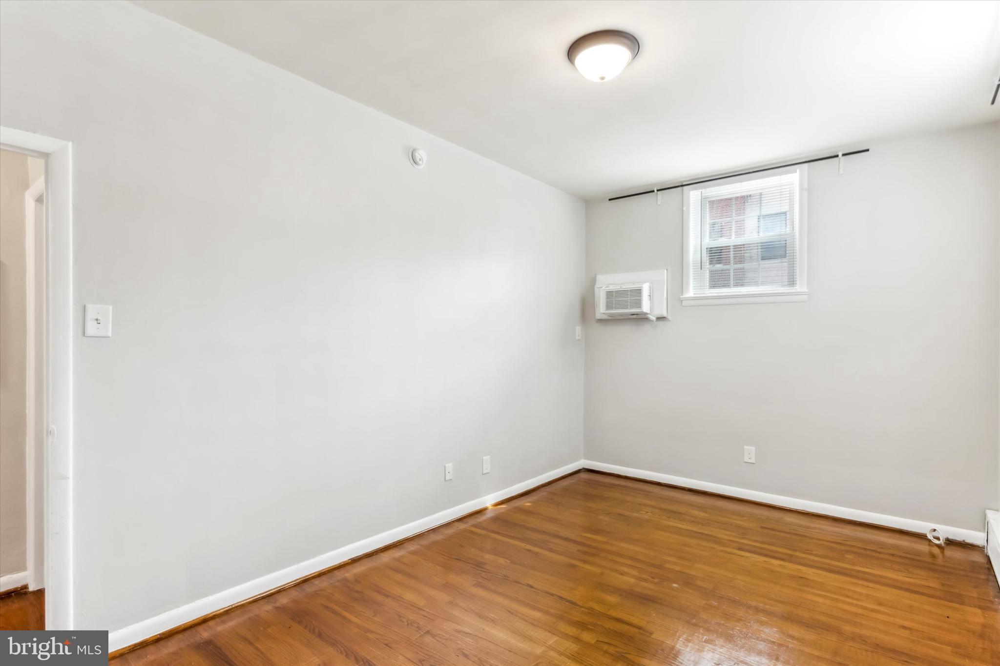 RITTENHOUSE SQUARE - Residential Lease