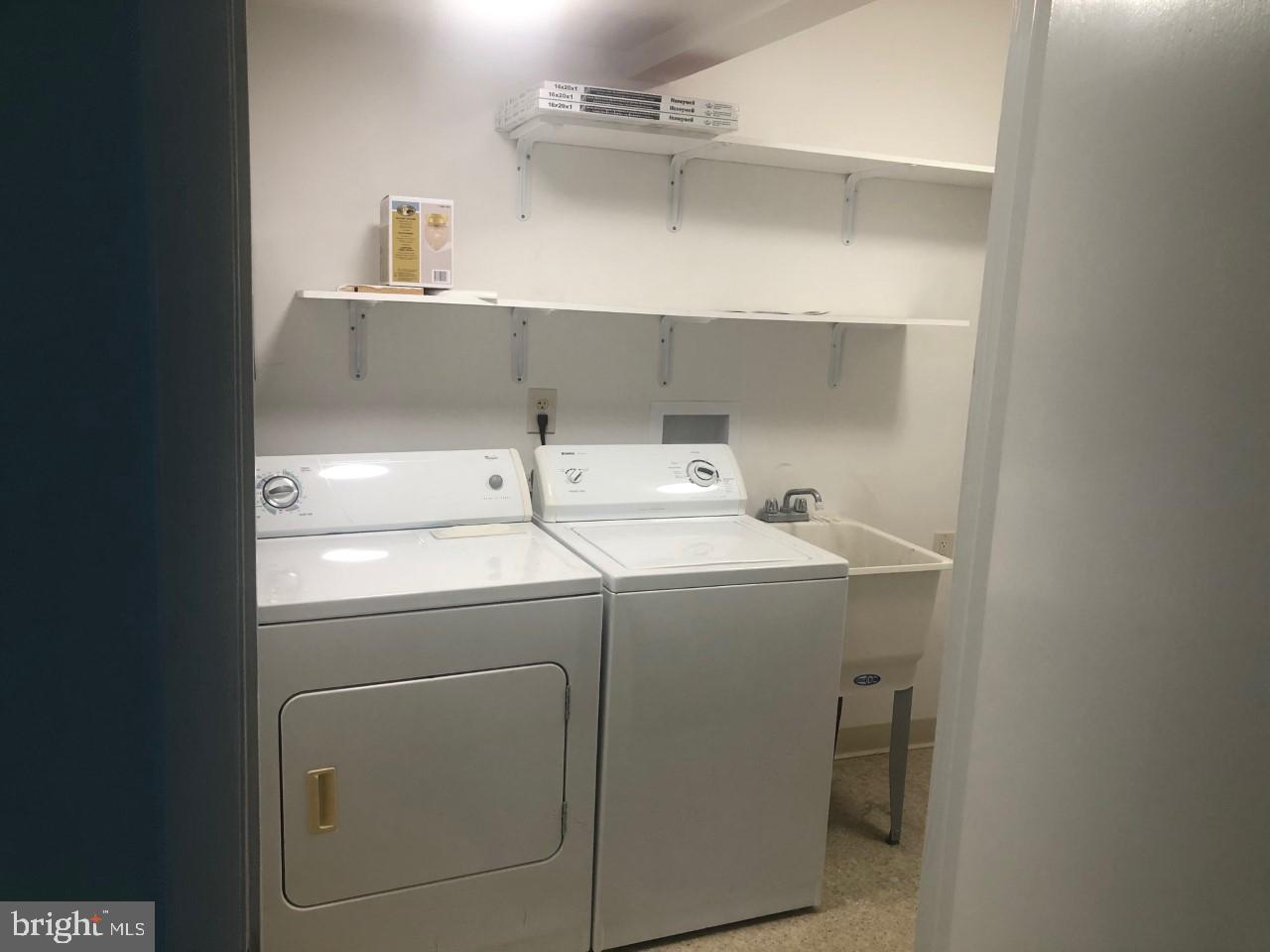 DALE CITY - Residential