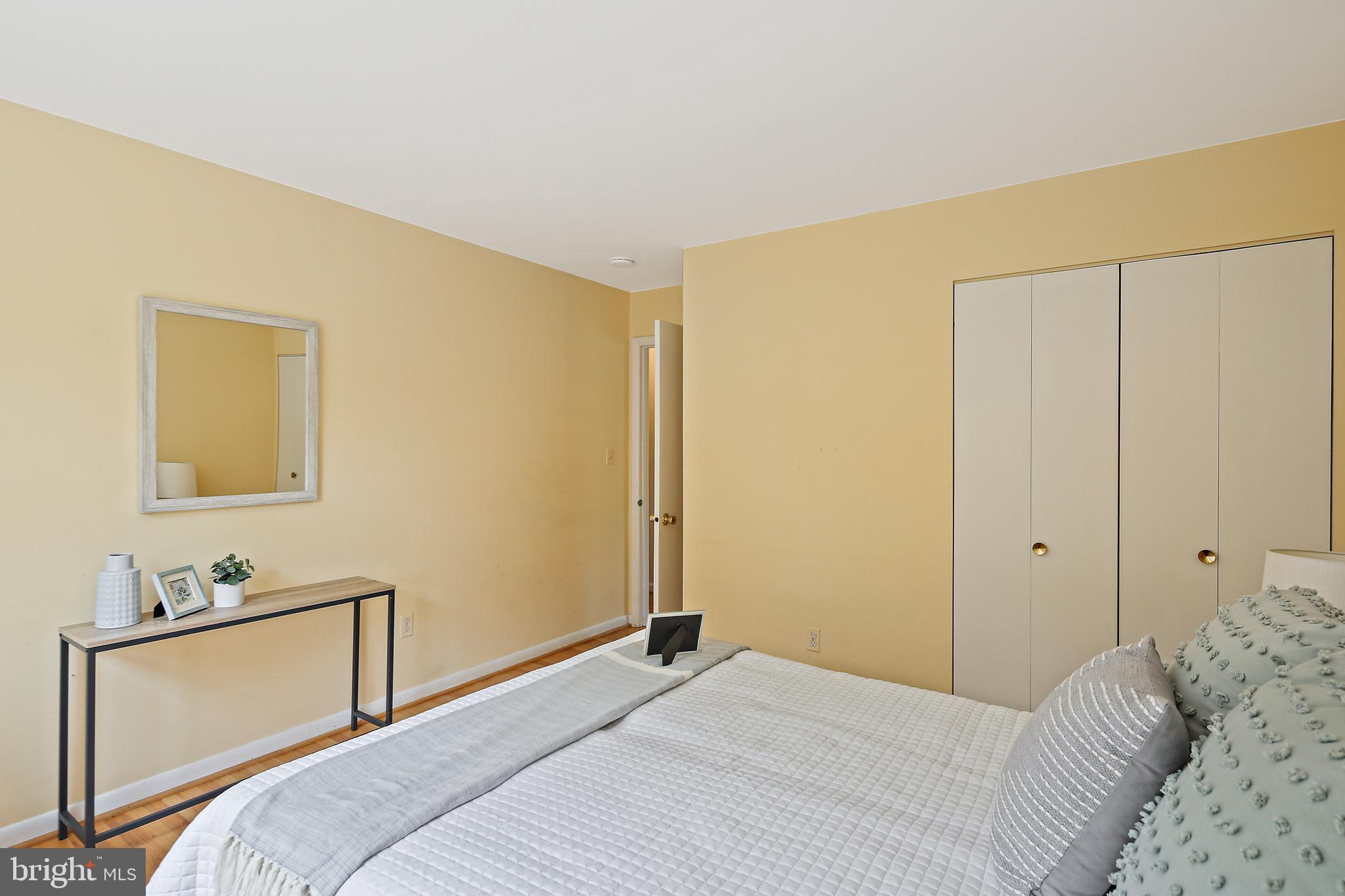 CHATHAM MEWS - Residential