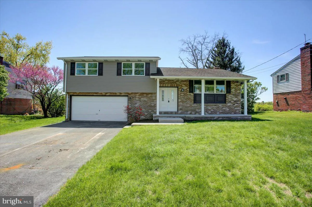 Chambersburg, Pennsylvania 17202, United States, 3 Bedrooms Bedrooms, ,3 BathroomsBathrooms,Residential,Pending,122145