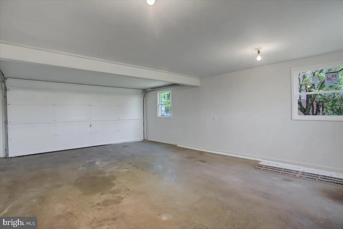 Chambersburg, Pennsylvania 17202, United States, 3 Bedrooms Bedrooms, ,3 BathroomsBathrooms,Residential,Pending,122145