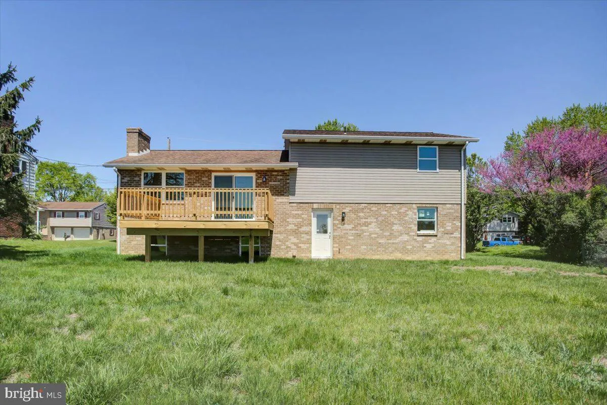 Chambersburg, Pennsylvania 17202, United States, 3 Bedrooms Bedrooms, ,3 BathroomsBathrooms,Residential,Pending,122145