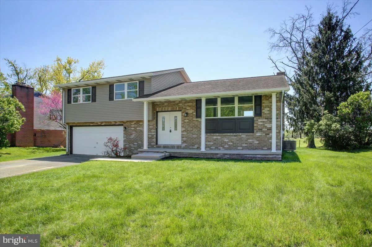 Chambersburg, Pennsylvania 17202, United States, 3 Bedrooms Bedrooms, ,3 BathroomsBathrooms,Residential,Pending,122145