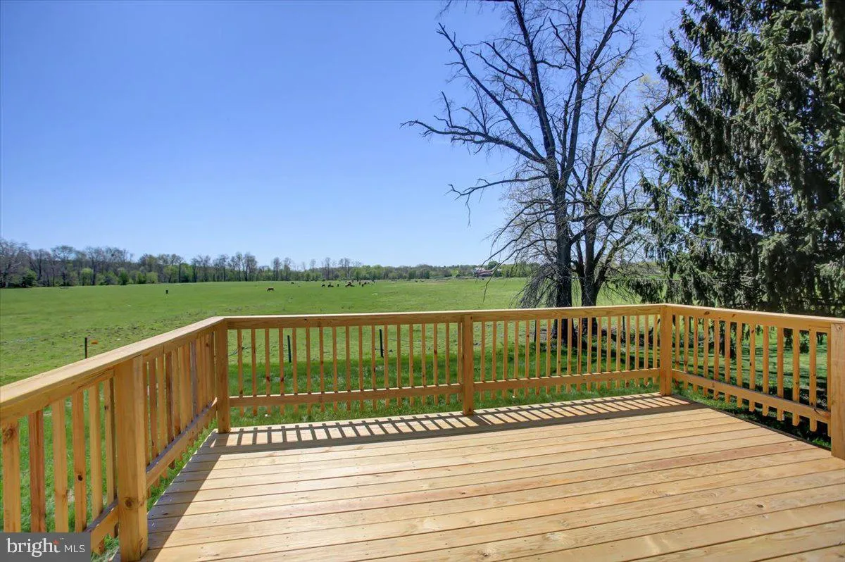 Chambersburg, Pennsylvania 17202, United States, 3 Bedrooms Bedrooms, ,3 BathroomsBathrooms,Residential,Pending,122145