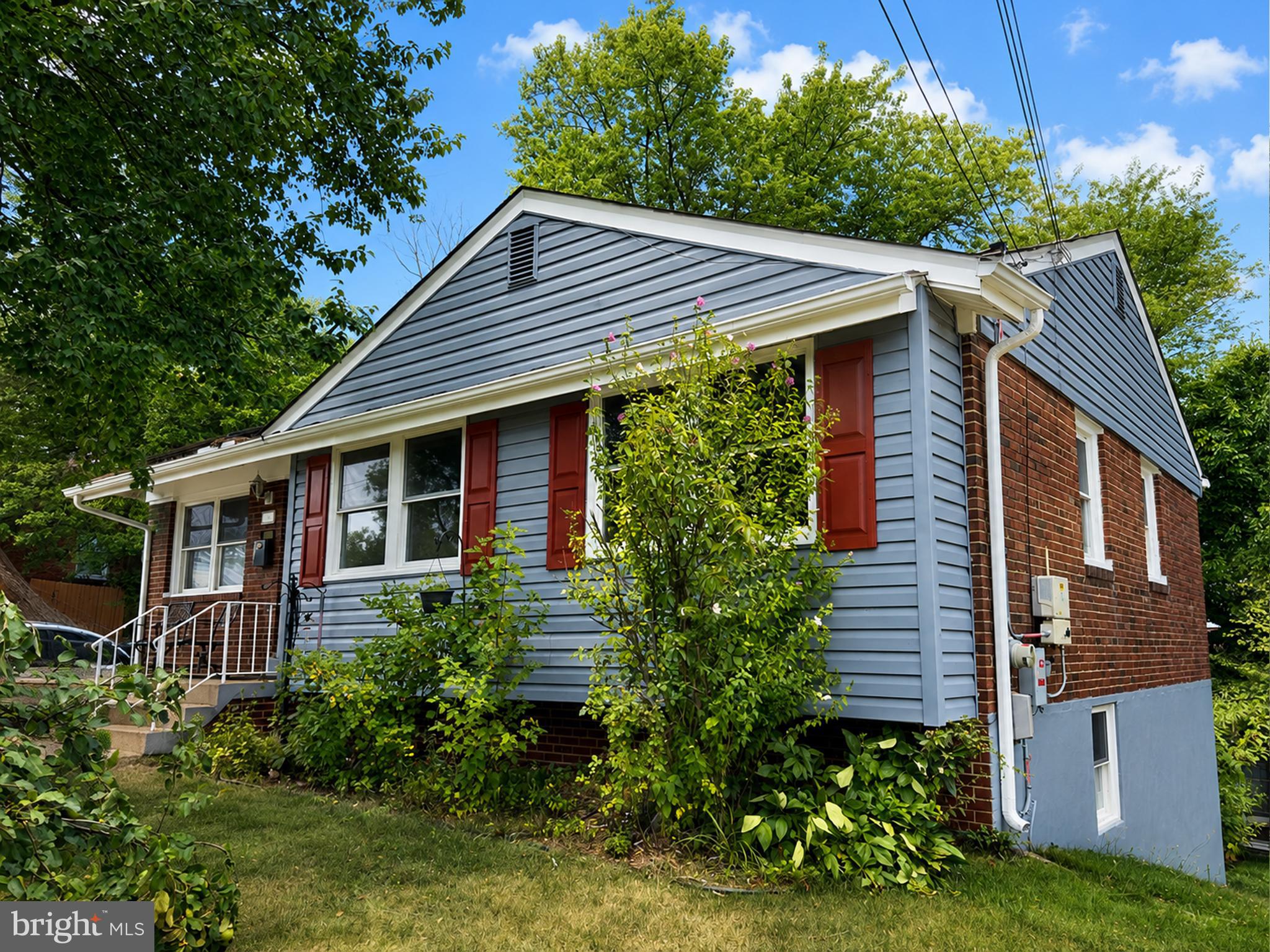 6806 BEACON PLACE
