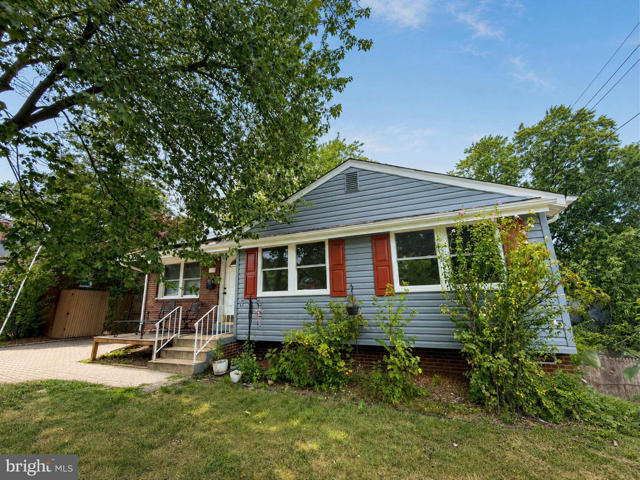 6806 BEACON PLACE