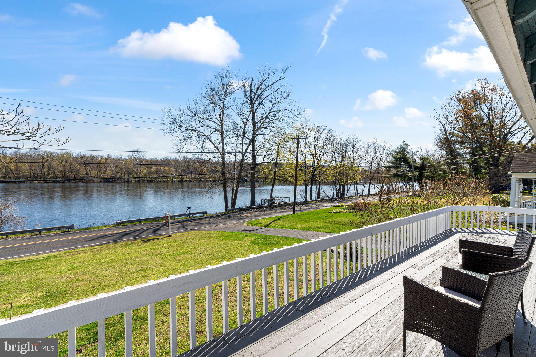 1406 RIVER ROAD