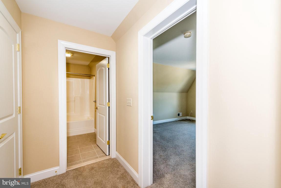 THE EAST MEADOW - Residential