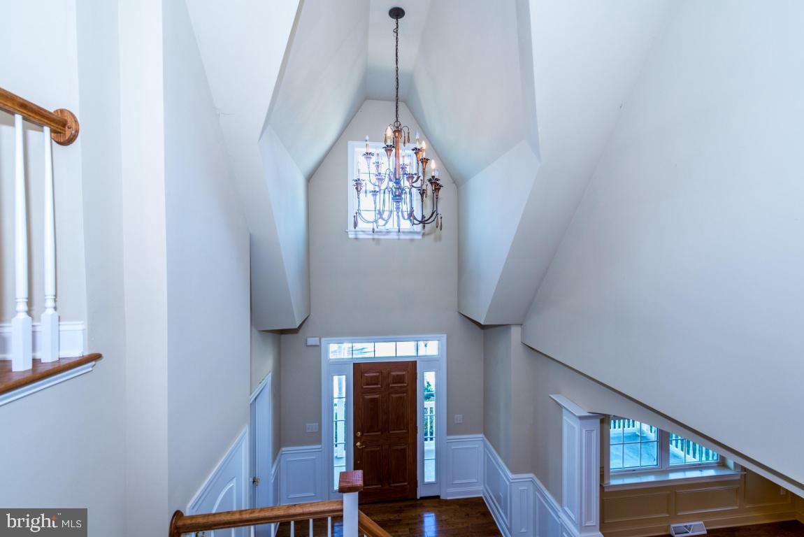 THE EAST MEADOW - Residential
