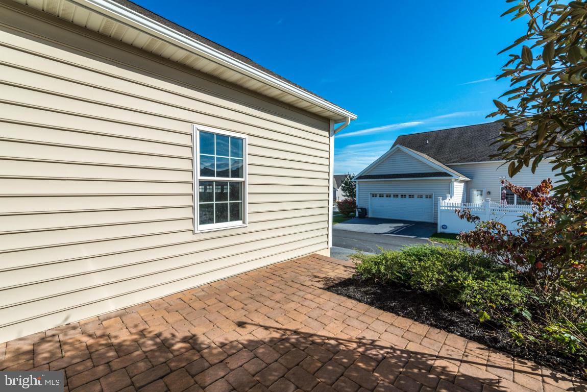 THE EAST MEADOW - Residential