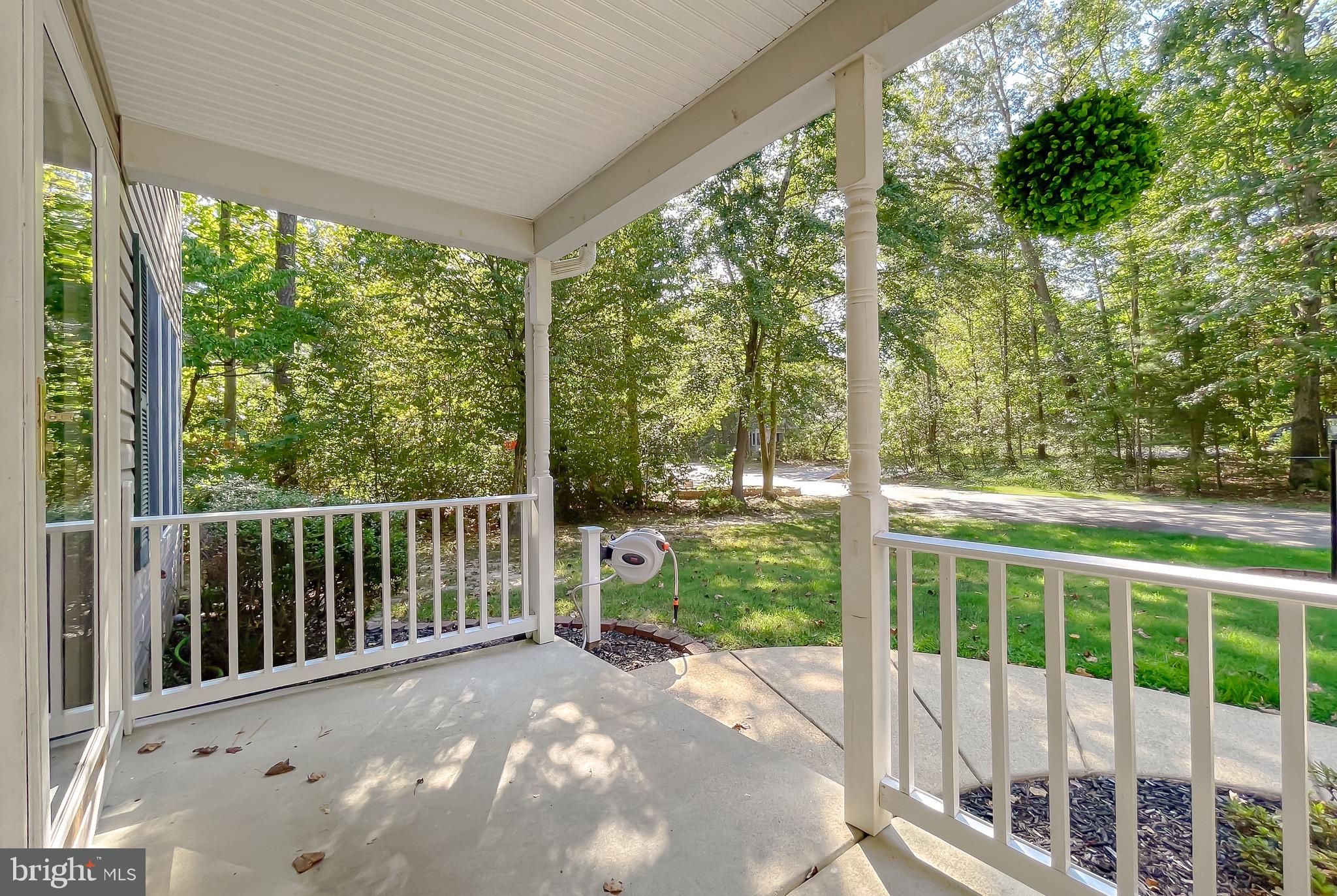 43915 HONEYSUCKLE WAY