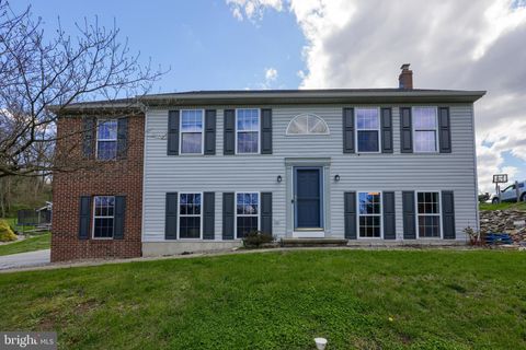 Photo of 192 Sides Mill Road, STRASBURG, PA 17579 (MLS # PALA2068020)