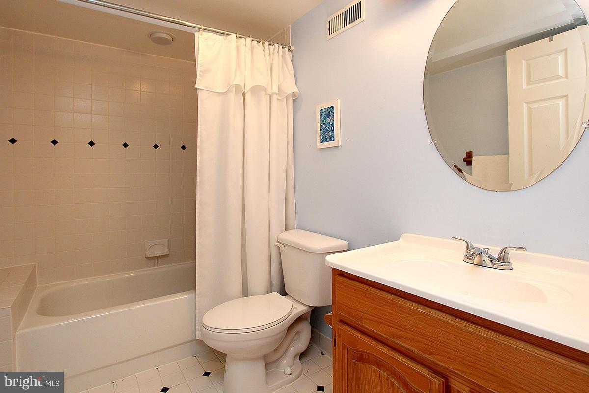 WILLOW RIDGE - Residential