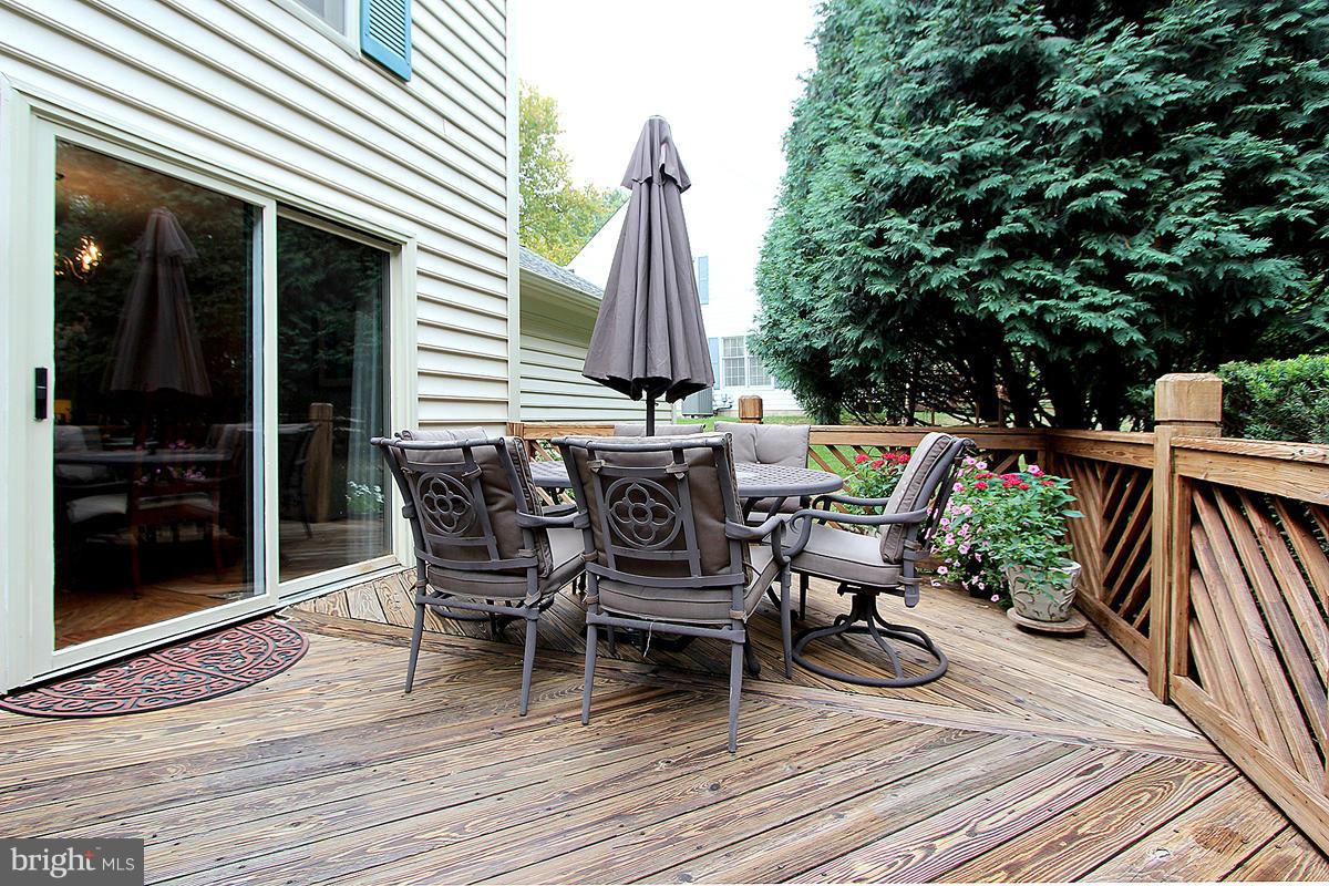 WILLOW RIDGE - Residential