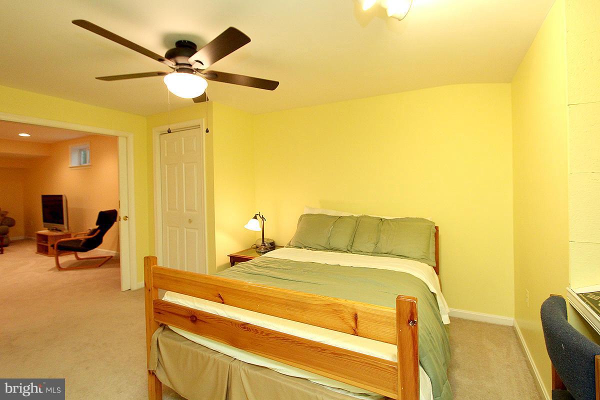 WILLOW RIDGE - Residential