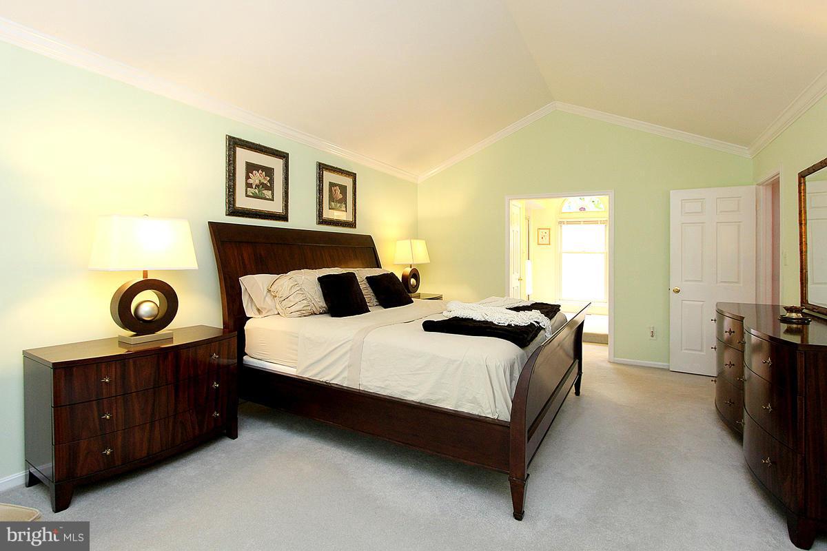 WILLOW RIDGE - Residential