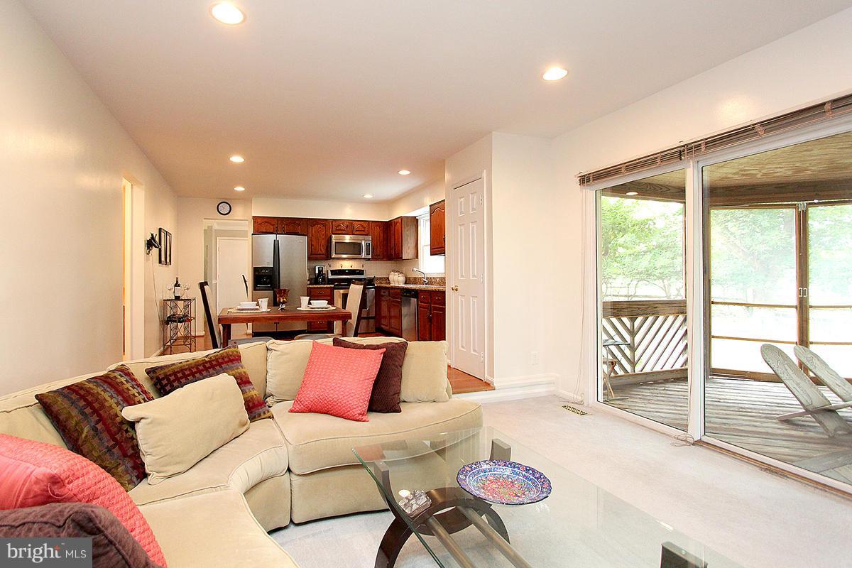 WILLOW RIDGE - Residential