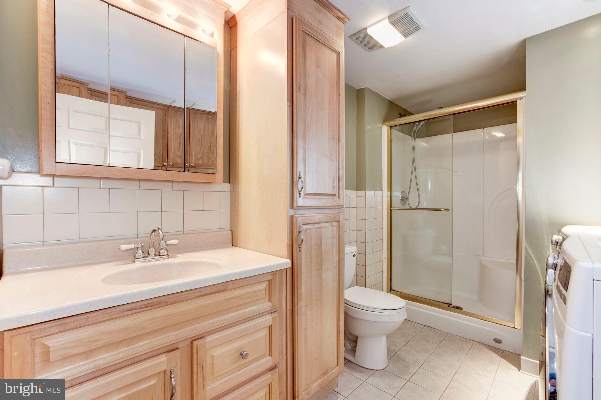 SEVEN OAKS - Residential