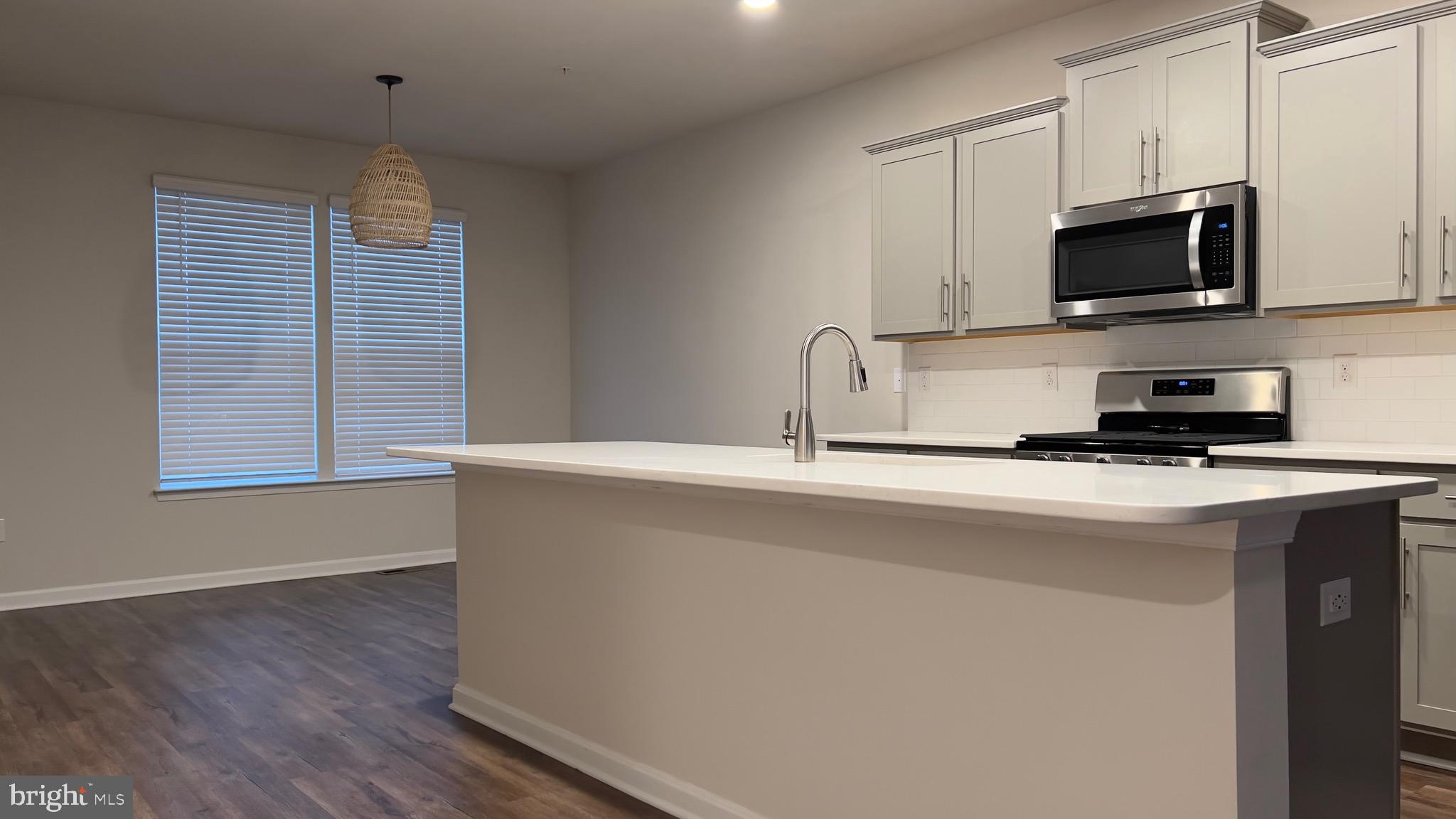 SEVERN MEADOWS - Residential