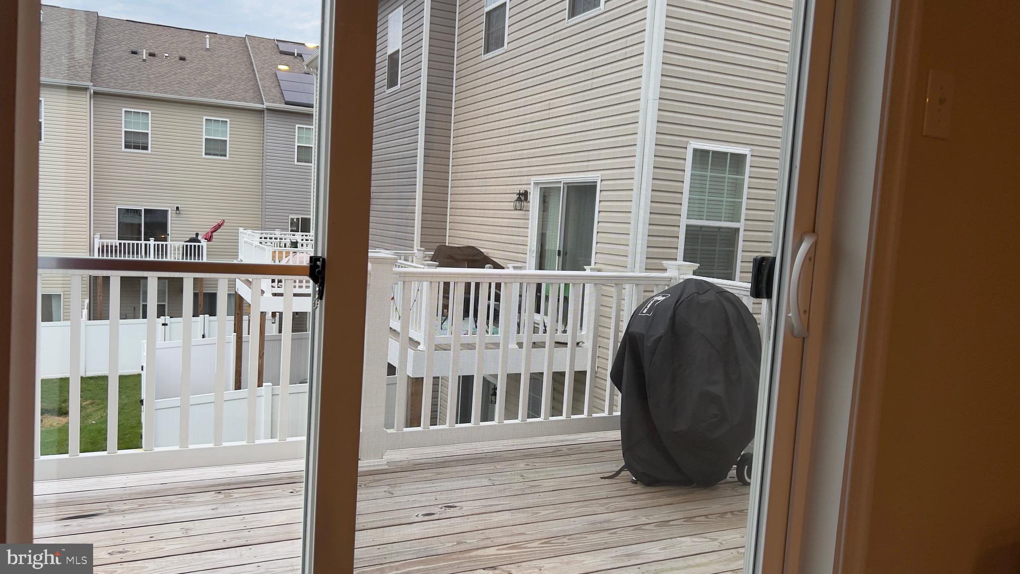 SEVERN MEADOWS - Residential