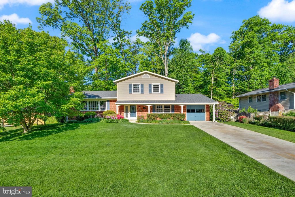 Photo of 4306 Argonne Drive, FAIRFAX, VA 22032 (MLS # VAFX2300106)
