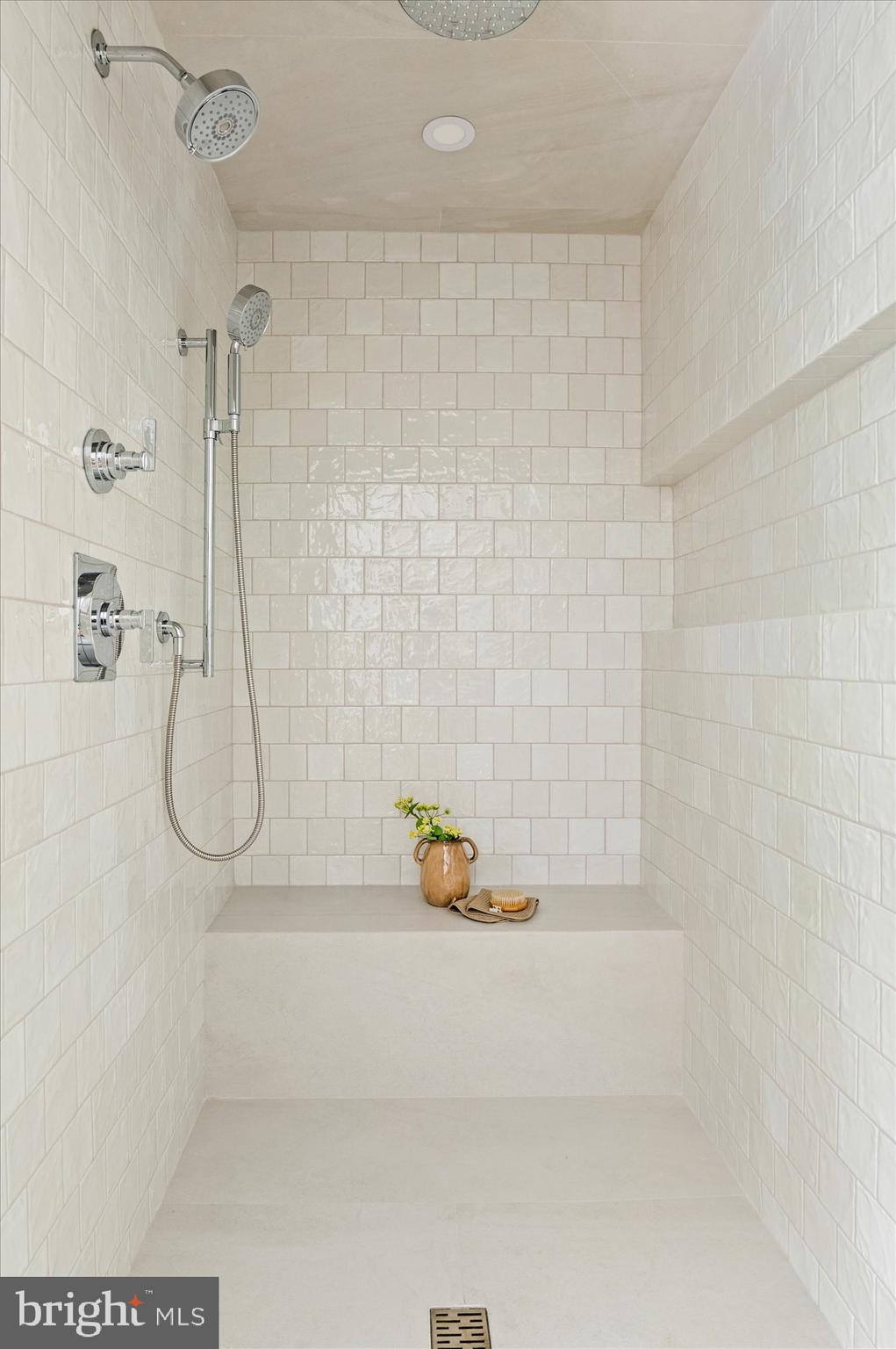 BURNING TREE MANOR - Residential