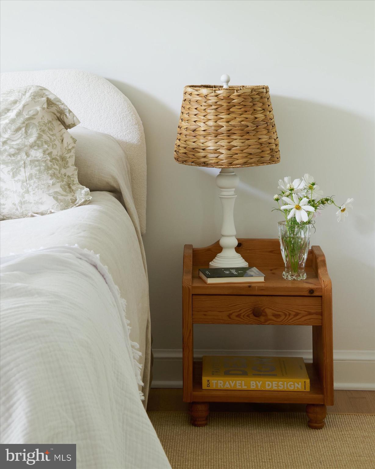 BURNING TREE MANOR - Residential