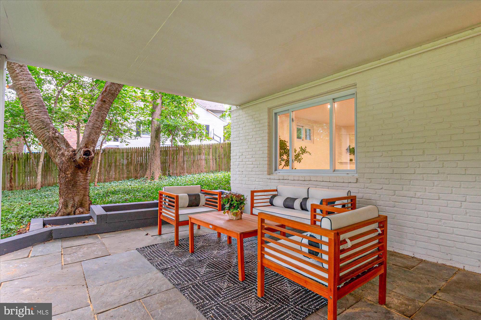 BURNING TREE MANOR - Residential