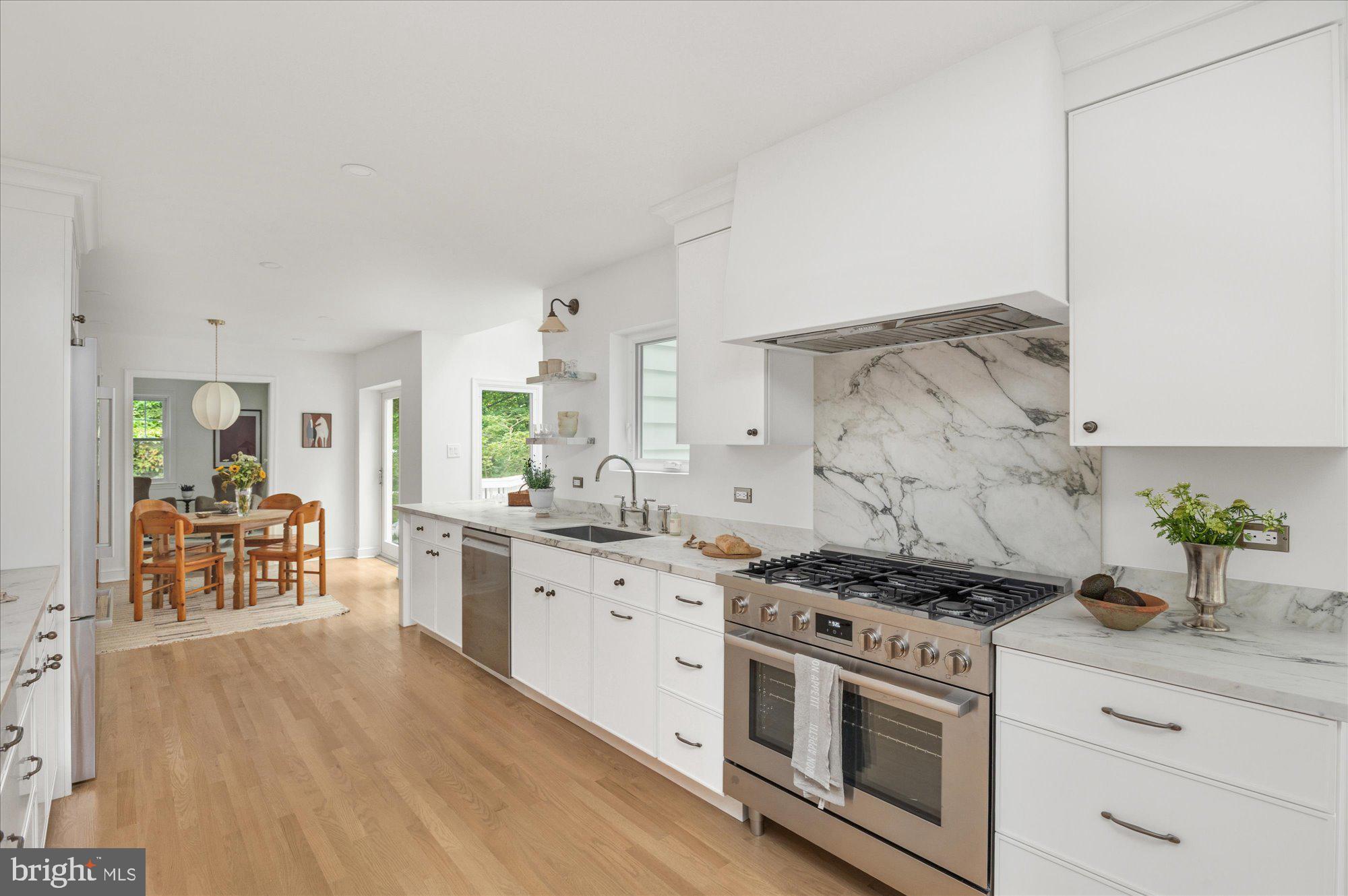 BURNING TREE MANOR - Residential