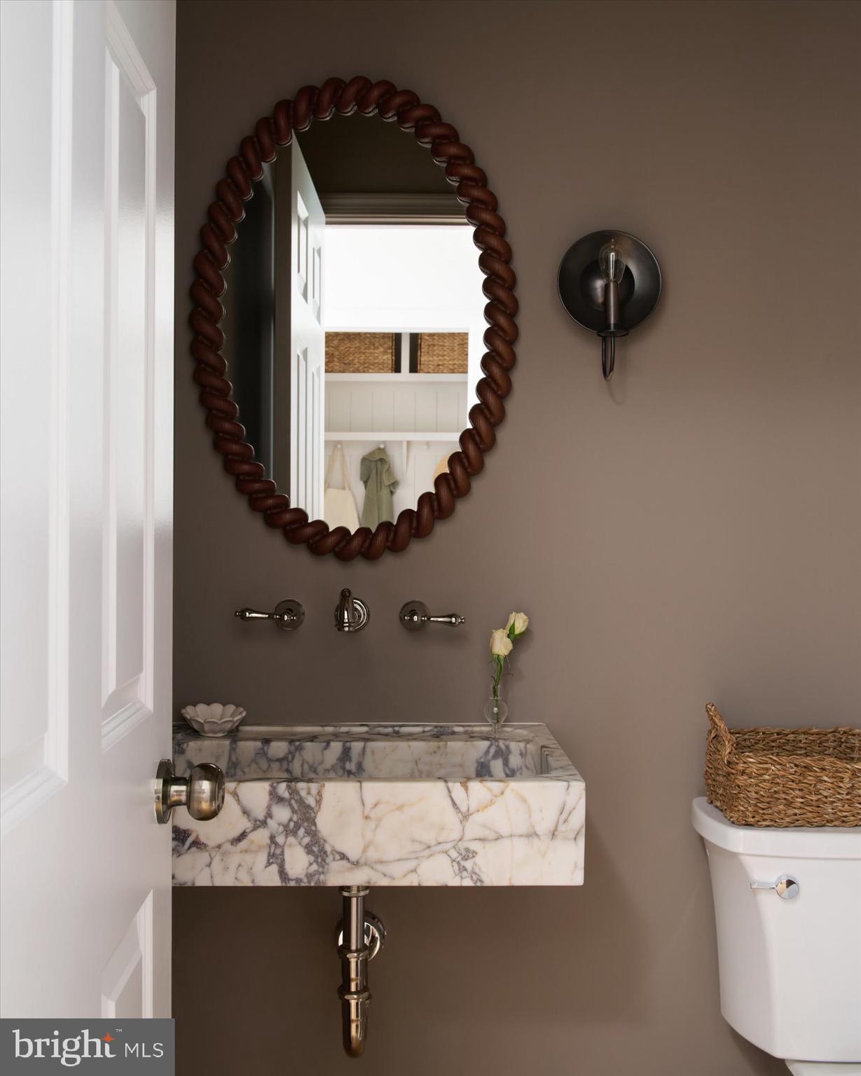 BURNING TREE MANOR - Residential