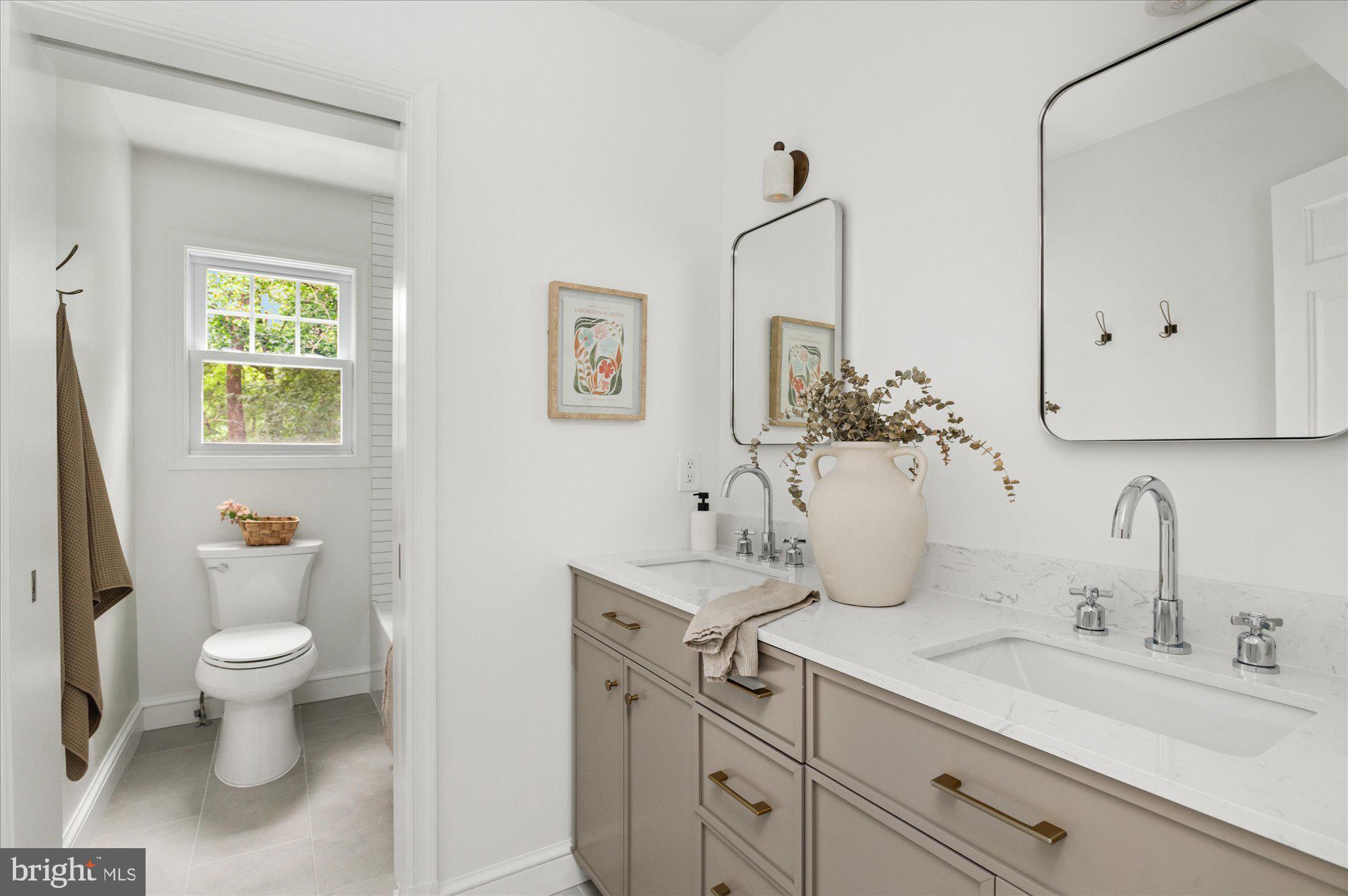 BURNING TREE MANOR - Residential