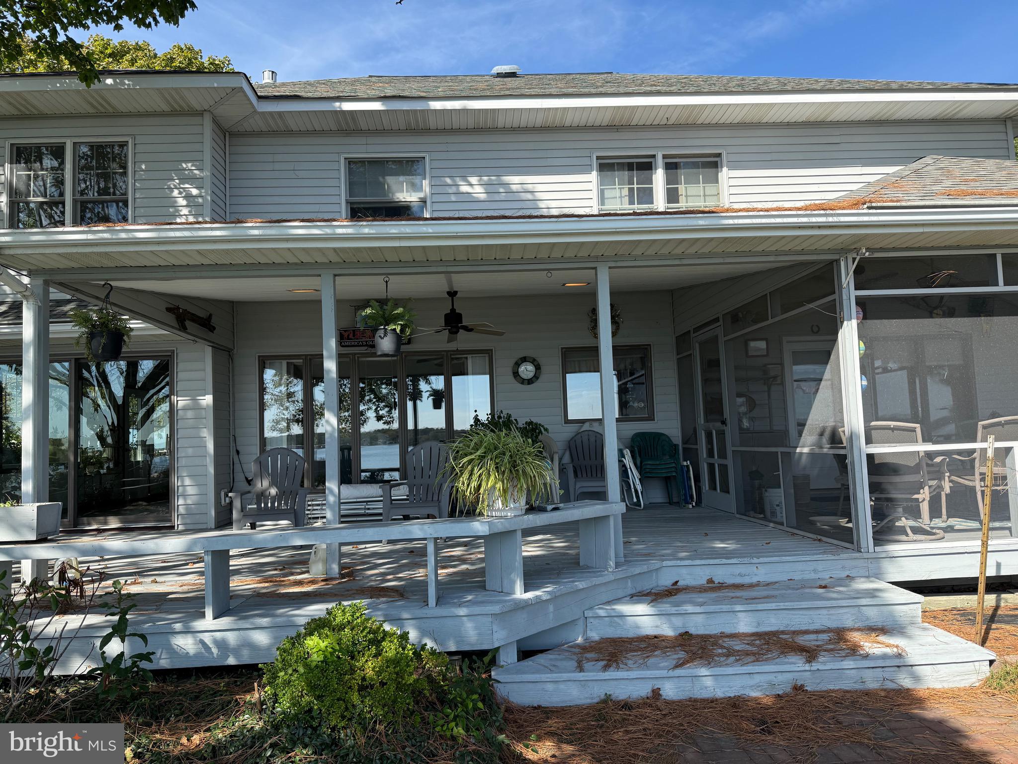 LONG POINT - Residential