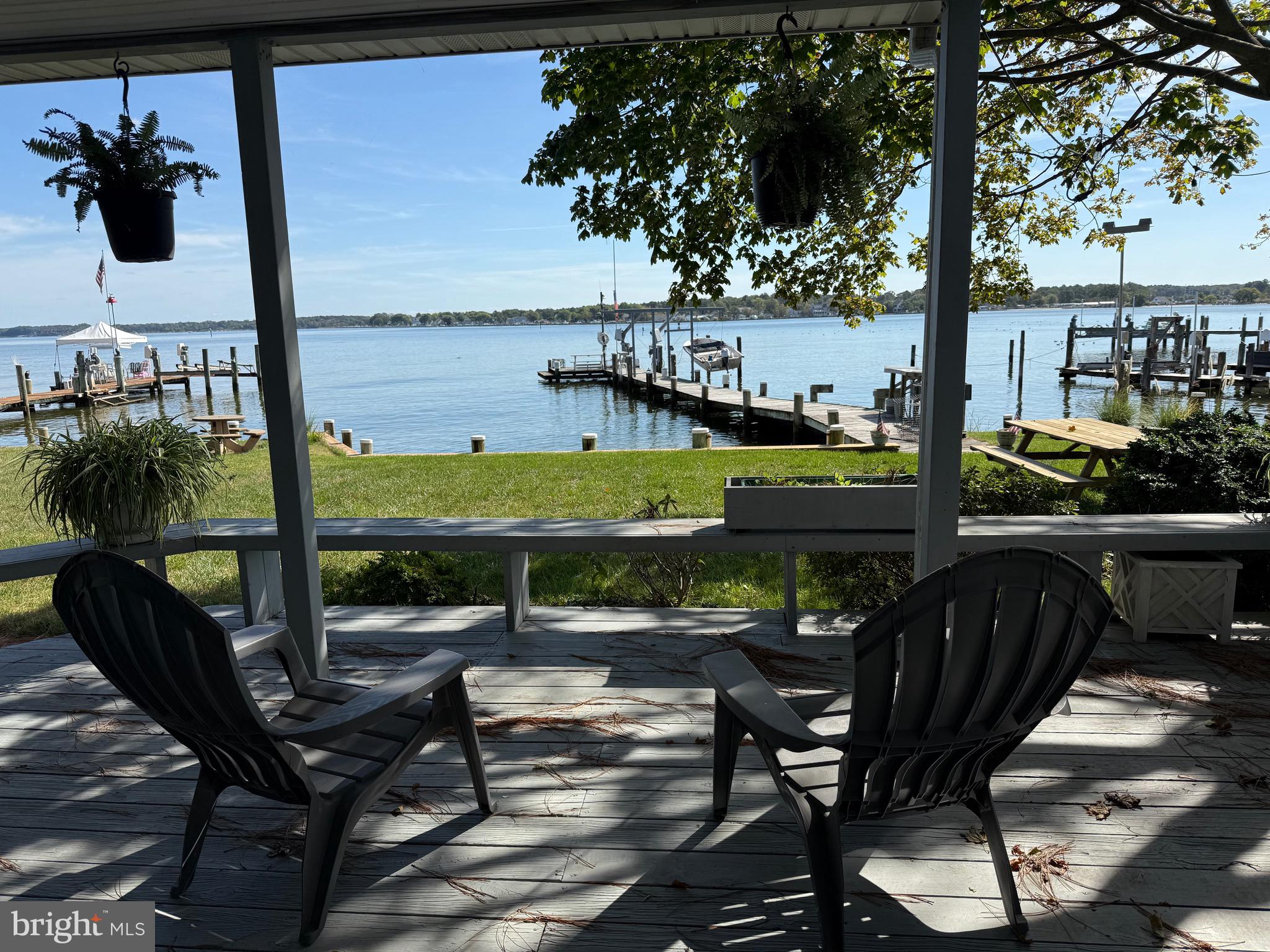 LONG POINT - Residential