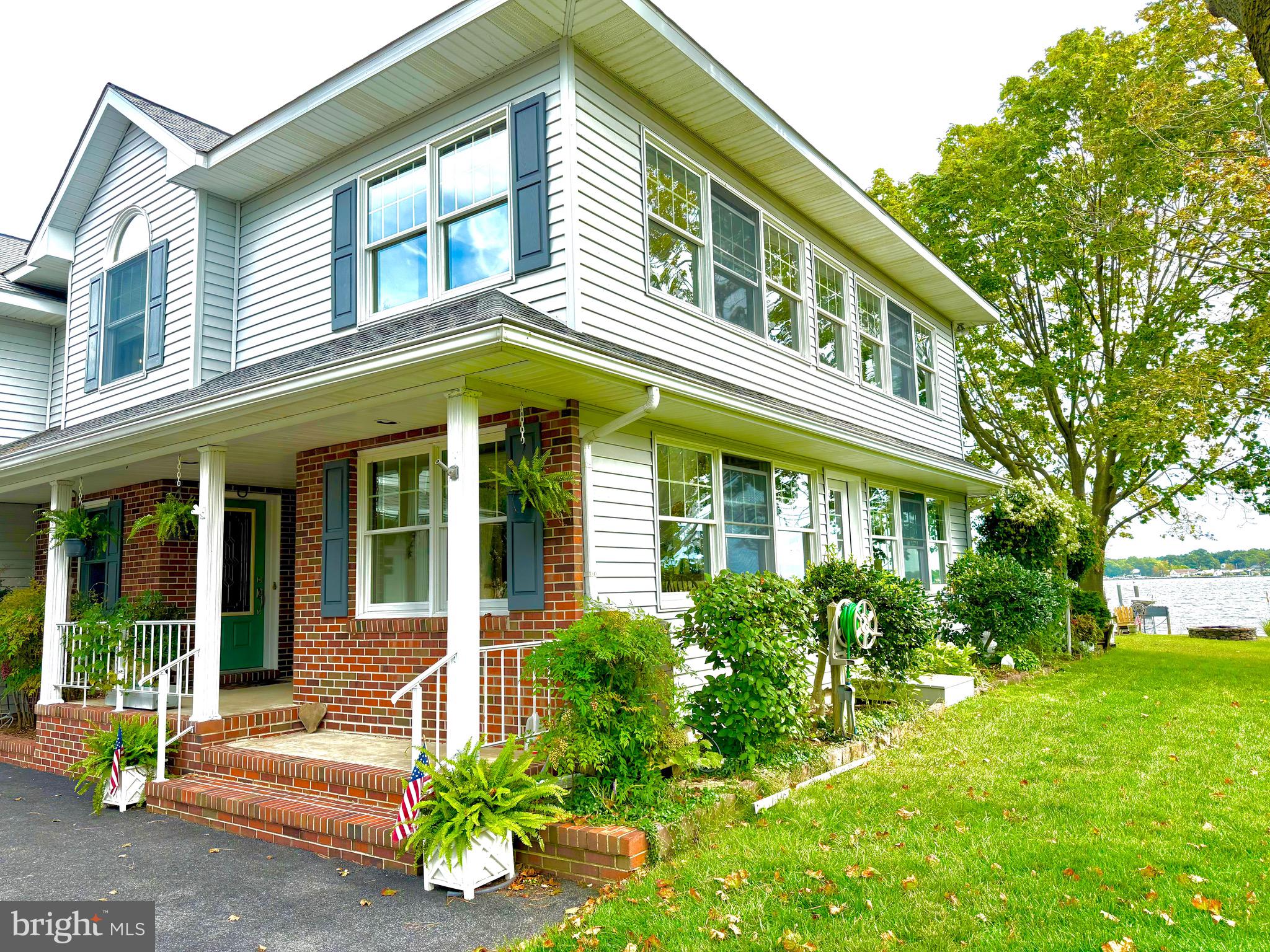 LONG POINT - Residential